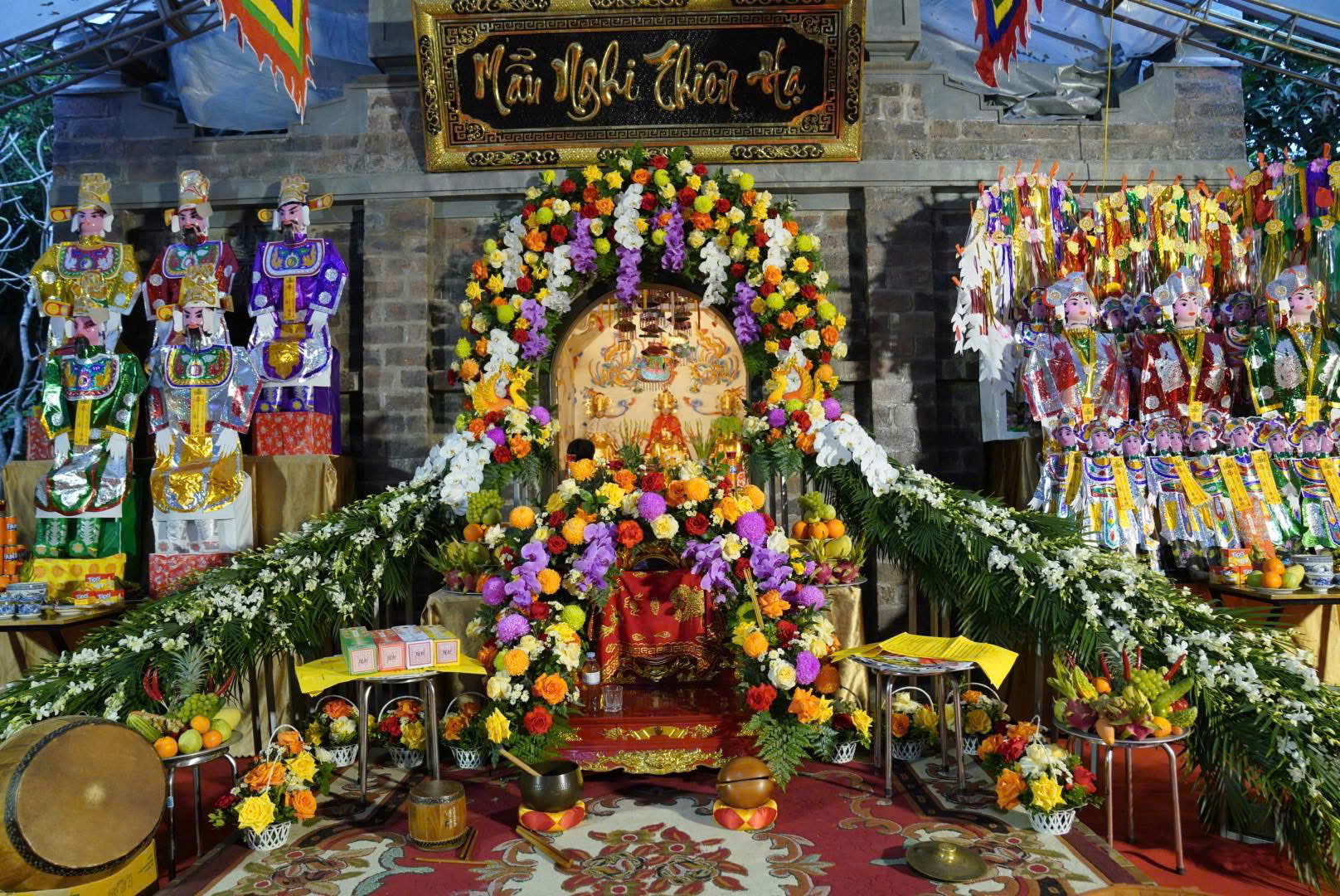 Hầu đồng – Nghi lễ quan trọng trong tín ngưỡng thờ Mẫu