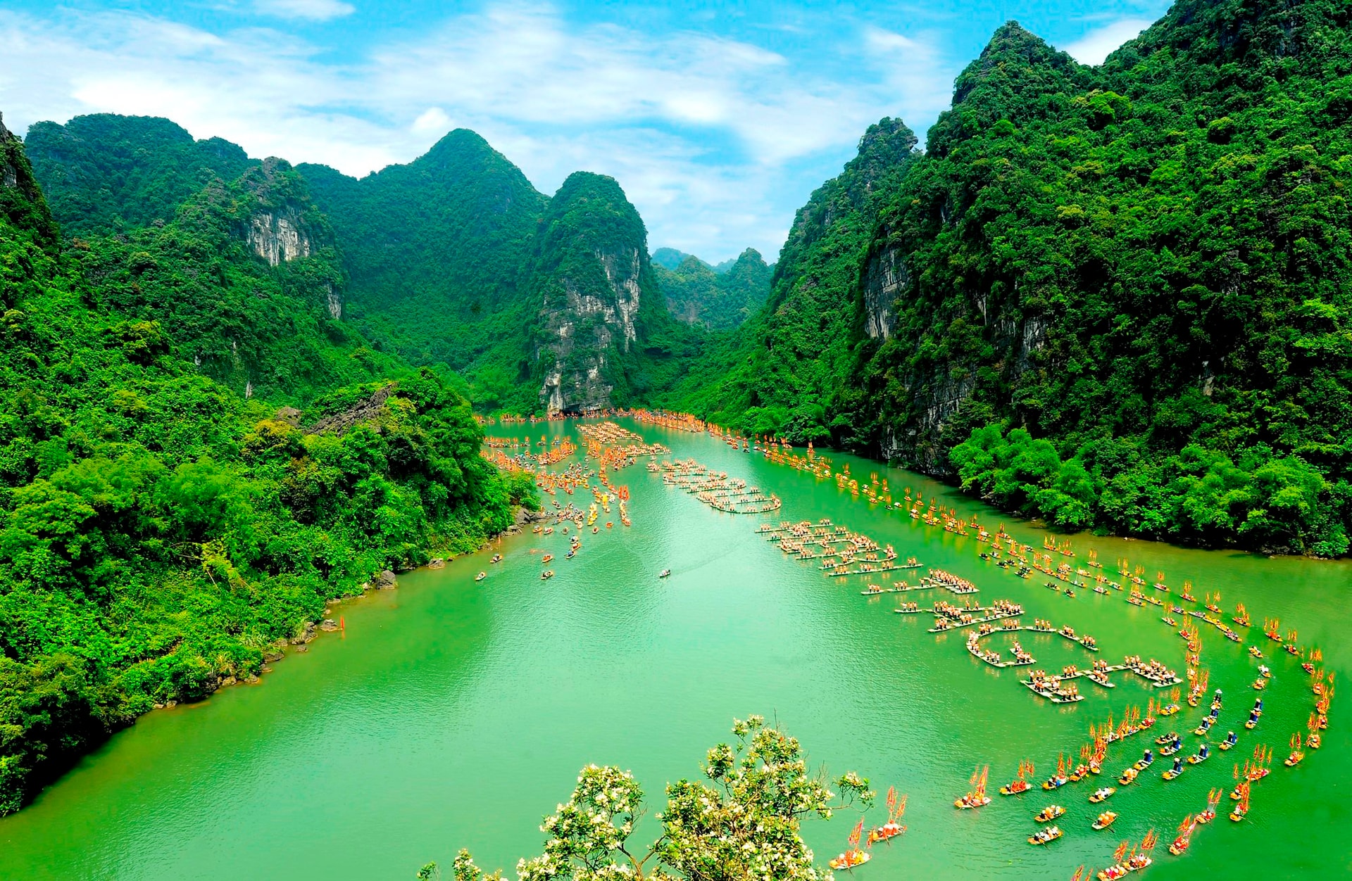 Hợp tác quốc tế thúc đẩy phát triển du lịch tại Ninh Bình