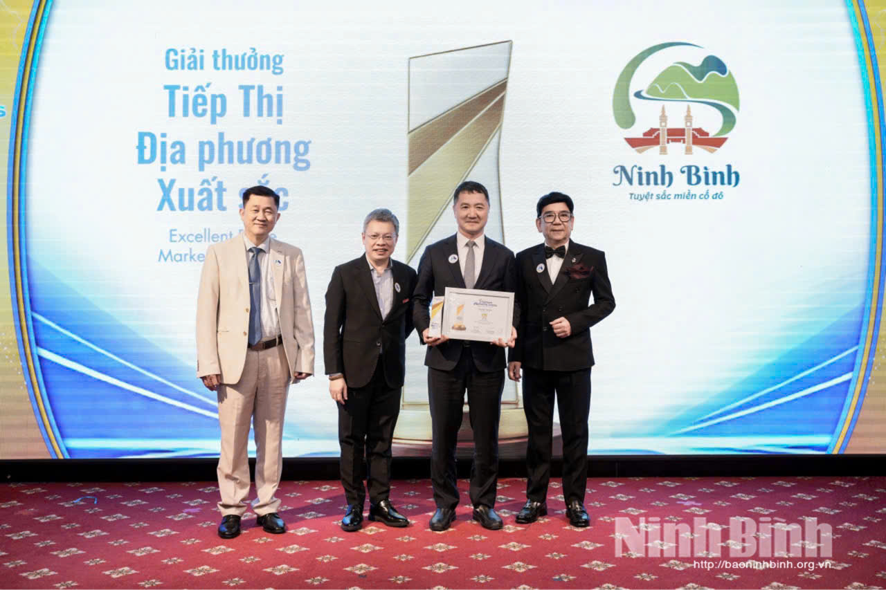 Ngành Du lịch Ninh Bình được vinh danh Giải thưởng “Tiếp thị địa phương xuất sắc”